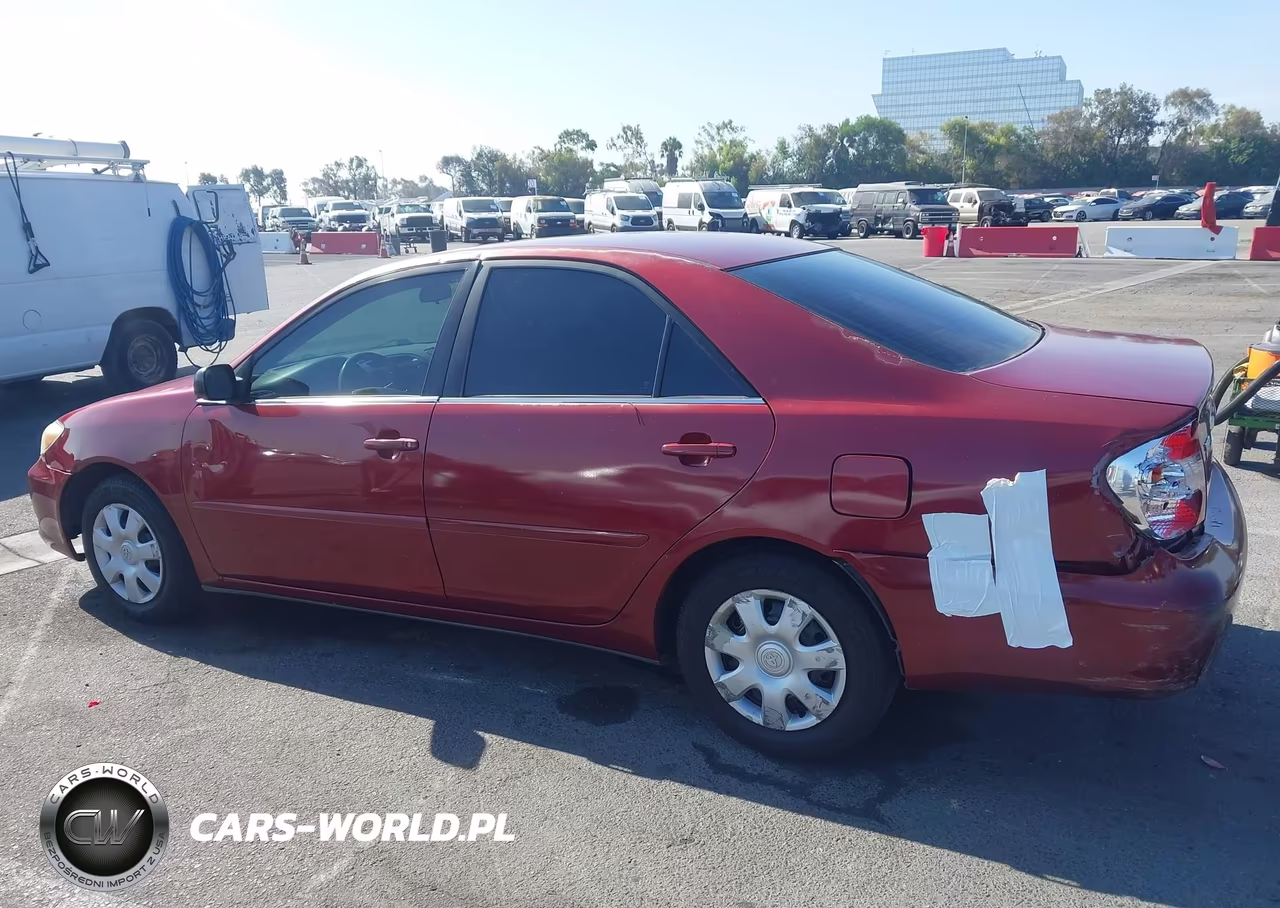 2003 Toyota Camry Le VIN:4T1BE32K73U125760 - 14