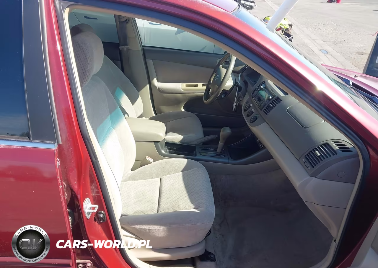 2003 Toyota Camry Le VIN:4T1BE32K73U125760 - 5