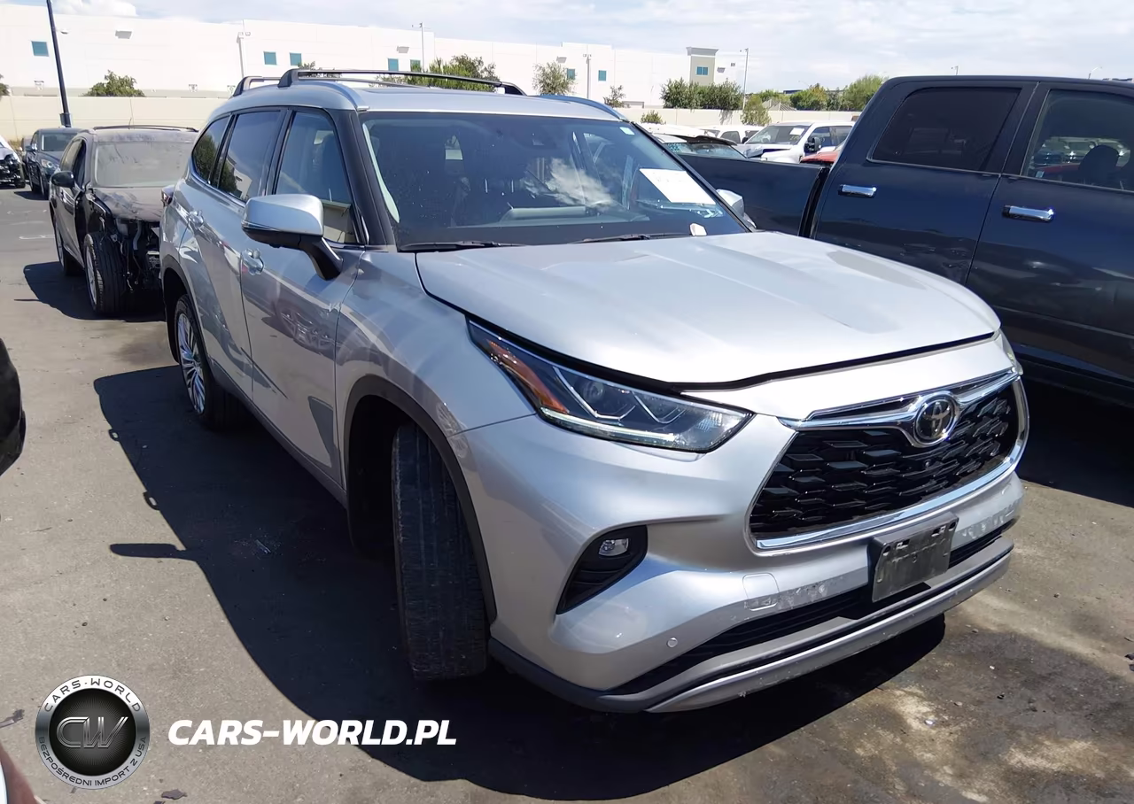 2024 Toyota Highlander Platinum
