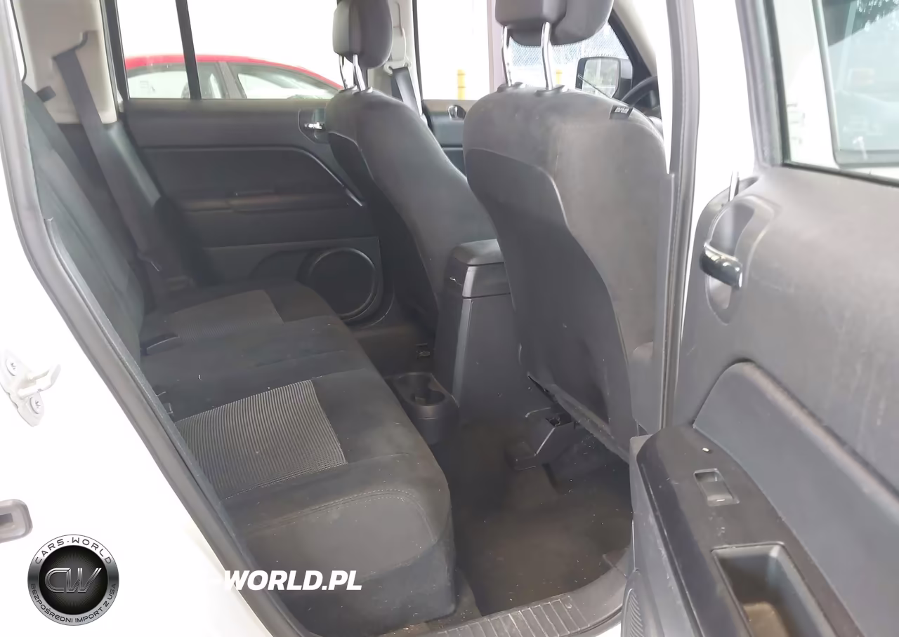 2017 Jeep Patriot Sport VIN:1C4NJRBB4HD138876 - 8