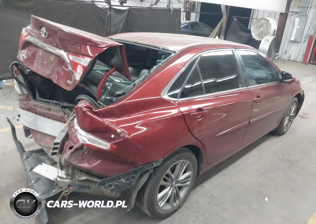 2016 Toyota Camry Se VIN:4T1BF1FK7GU610000 - 4