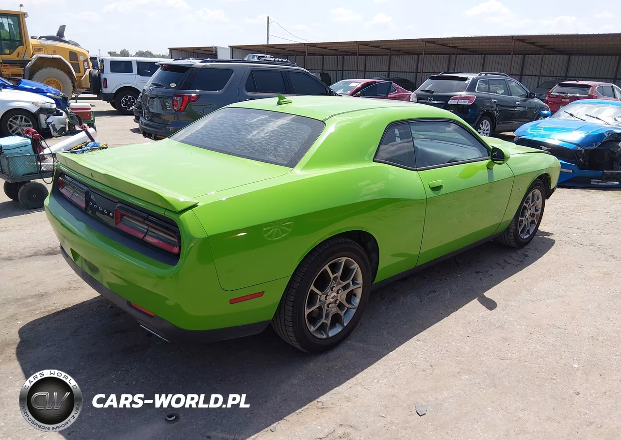 2017 Dodge Challenger Gt VIN:2C3CDZGG3HH555772 - 4