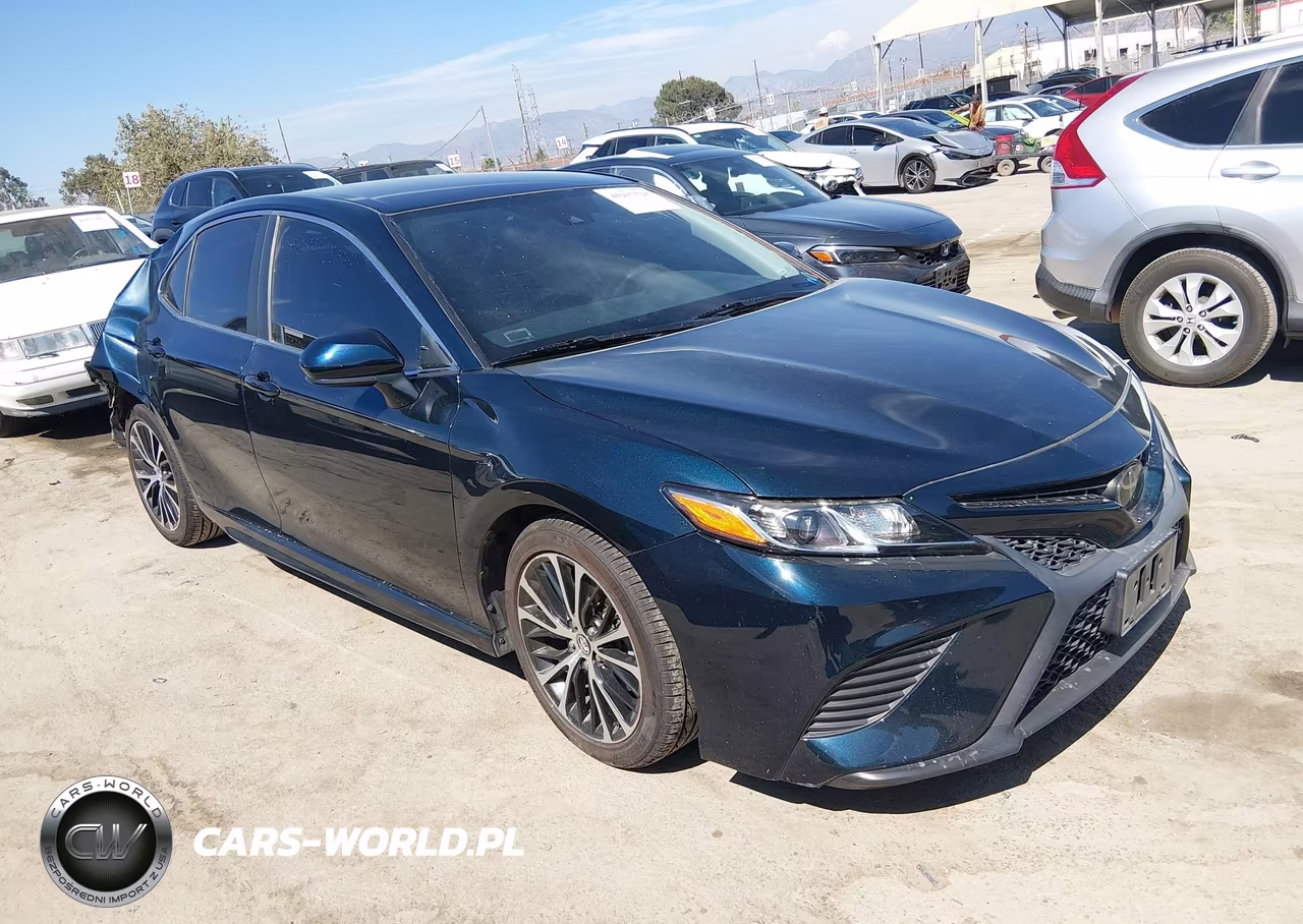 2020 Toyota Camry Se