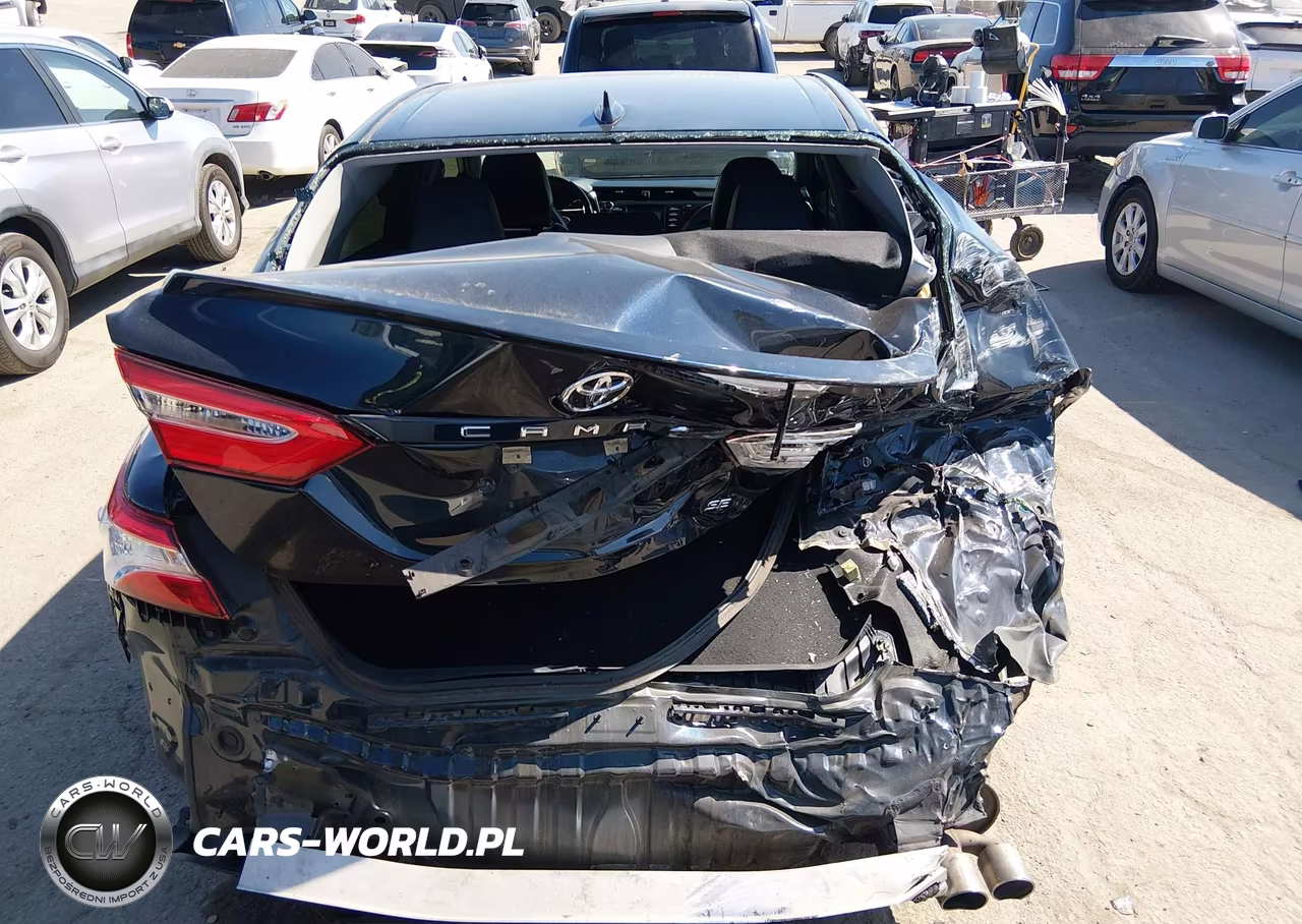 2020 Toyota Camry Se VIN:4T1G11AKXLU942406 - 16