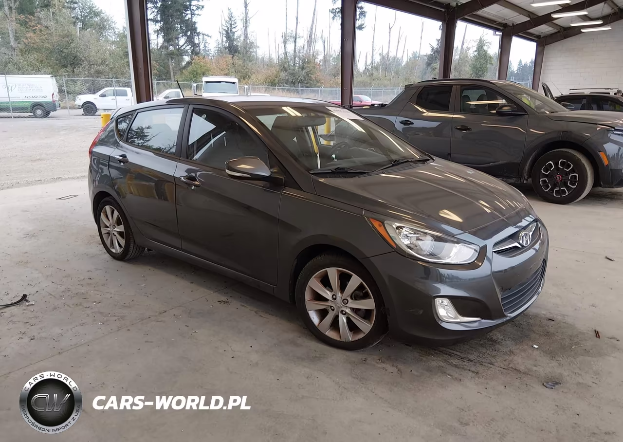 2013 Hyundai Accent Se