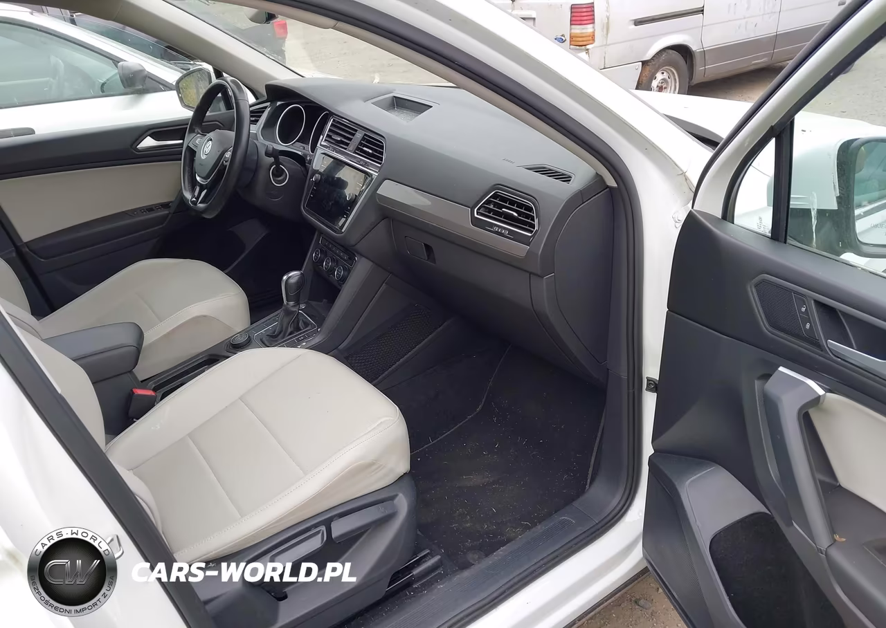 2019 Volkswagen Tiguan 2.0T Se-2.0T Sel-2.0T Sel R-Line-2.0T Sel R-Line Black VIN:3VV2B7AX4KM038968 - 5