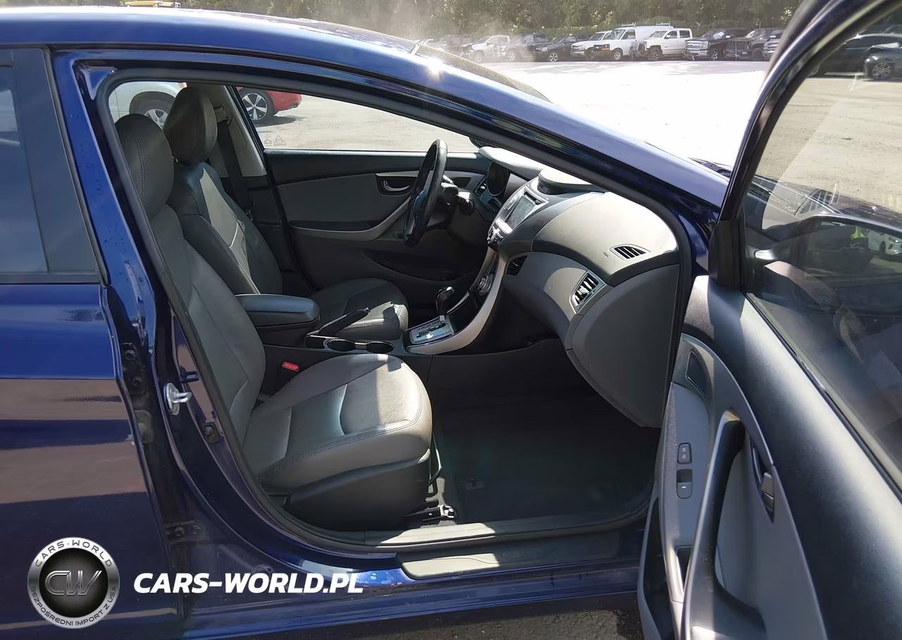 2012 Hyundai Elantra Limited VIN:5NPDH4AE3CH149585 - 5