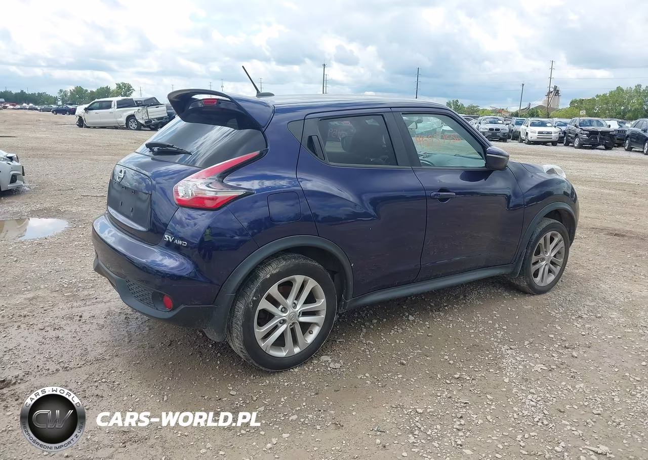 2015 Nissan Juke Sv VIN:JN8AF5MV7FT556985 - 4