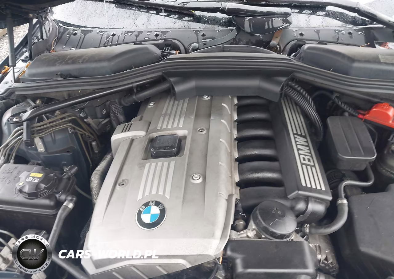 2007 BMW 525Xi VIN:WBANF33547CS39490 - 10