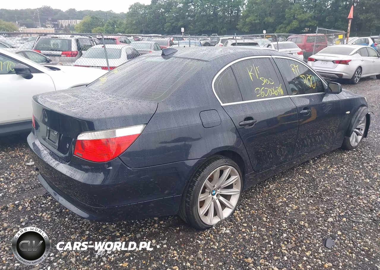 2007 BMW 525Xi VIN:WBANF33547CS39490 - 4