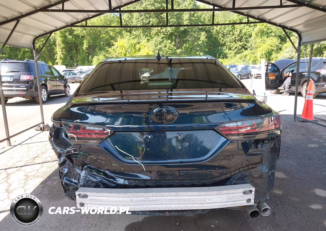 2021 Toyota Camry Se VIN:4T1G11AK3MU514663 - 17
