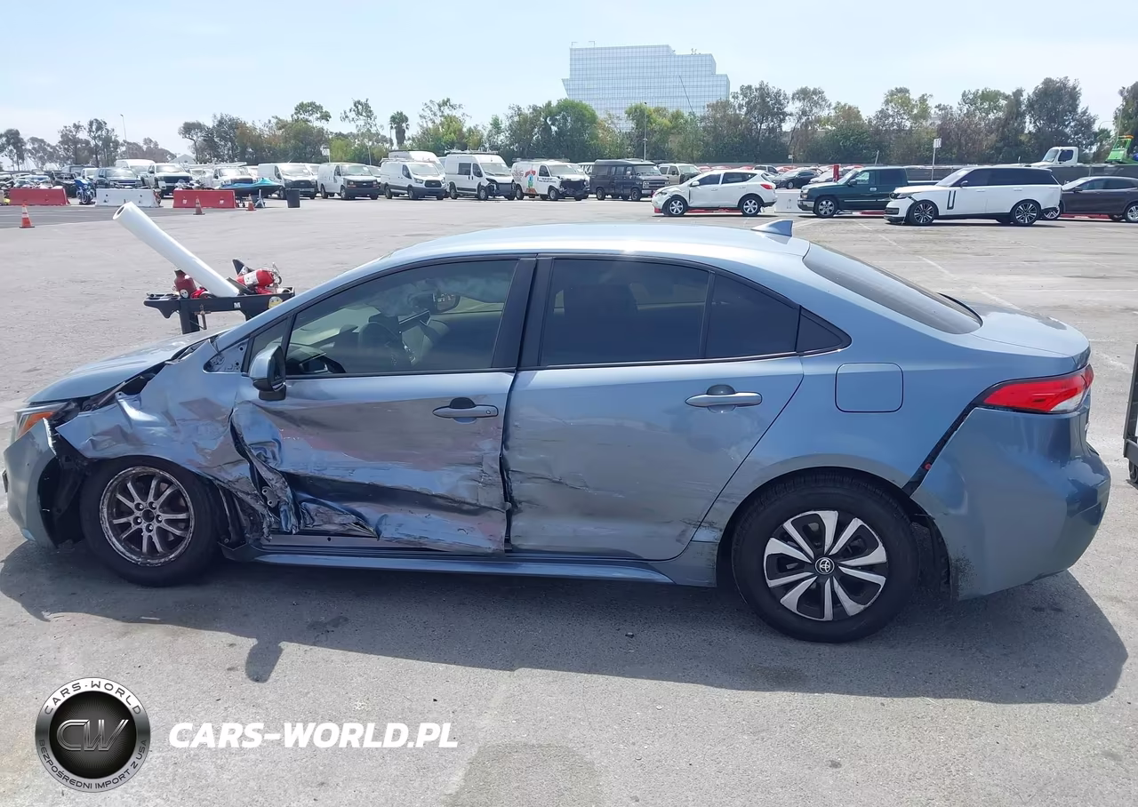 2022 Toyota Corolla Hybrid Le VIN:JTDEAMDE7NJ054493 - 13