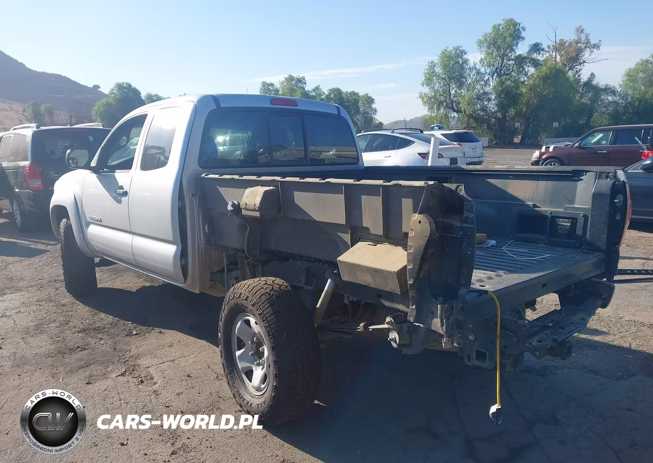 2007 Toyota Tacoma Prerunner V6 VIN:5TETU62N47Z440505 - 3
