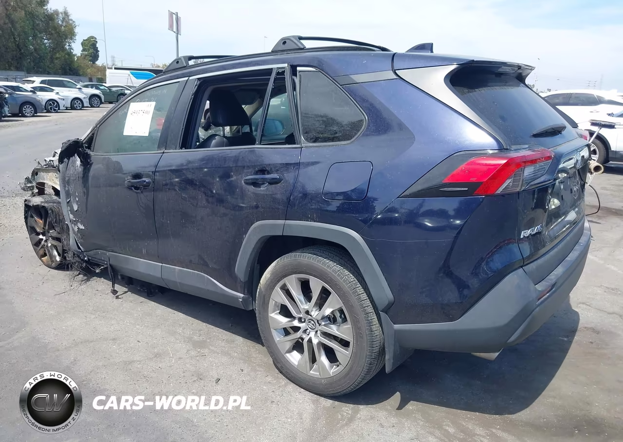 2021 Toyota Rav4 Xle Premium VIN:2T3A1RFV0MC148550 - 3