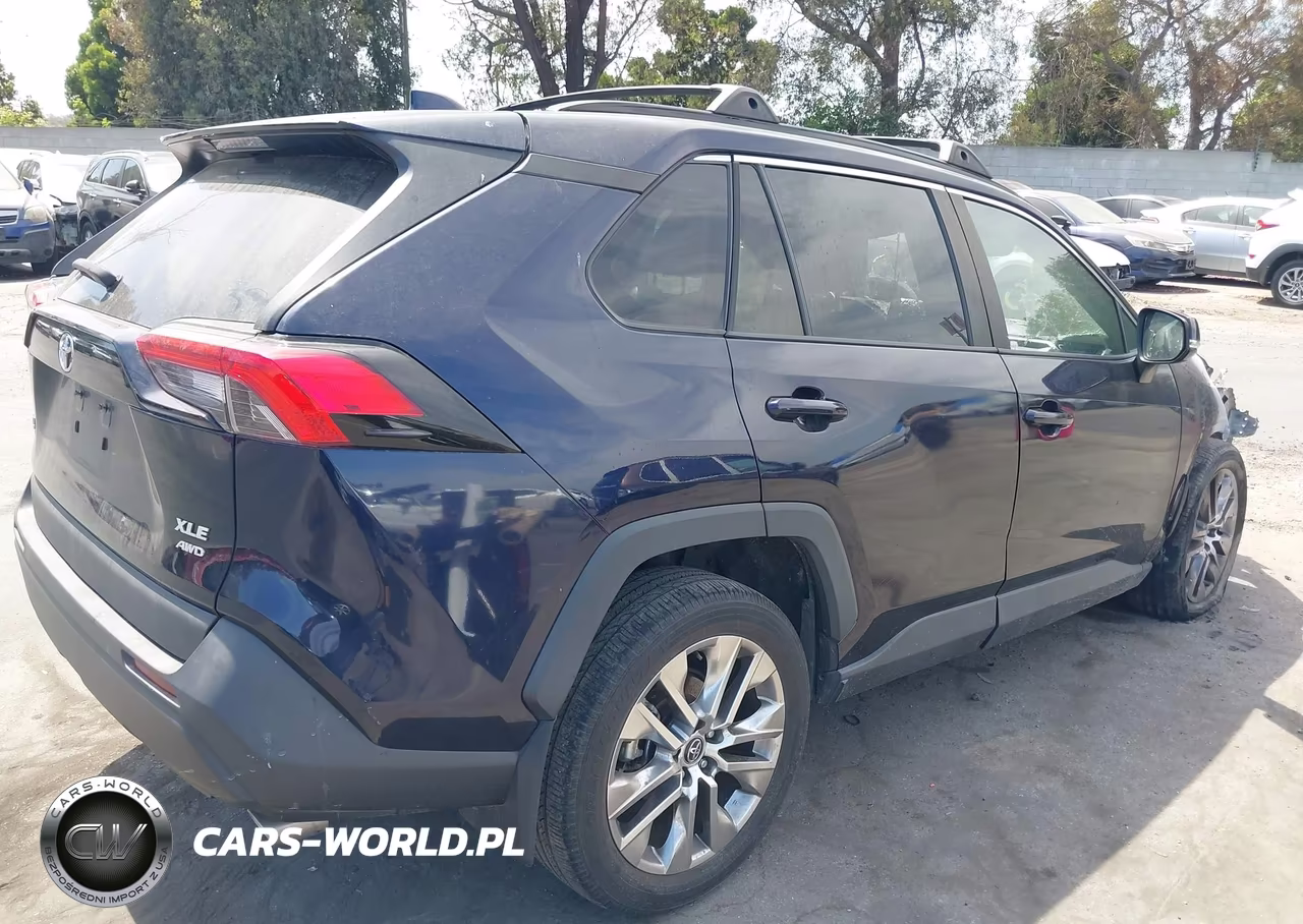 2021 Toyota Rav4 Xle Premium VIN:2T3A1RFV0MC148550 - 4