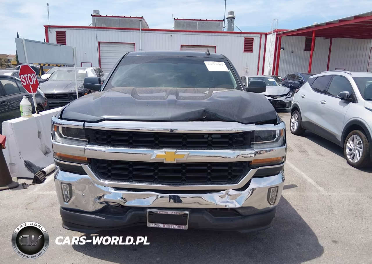 2018 Chevrolet Silverado 1500 1Lt VIN:3GCPCREC1JG411126 - 12