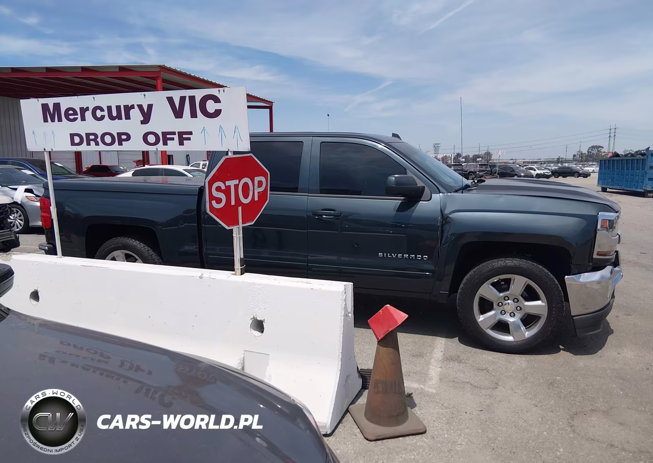 2018 Chevrolet Silverado 1500 1Lt VIN:3GCPCREC1JG411126 - 13