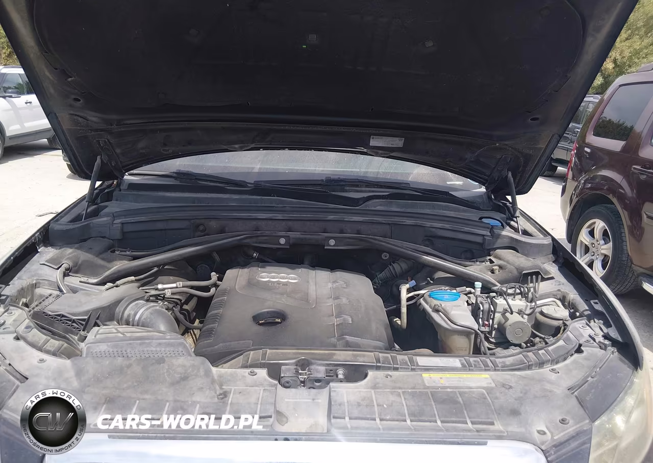 2012 Audi Q5 2.0T Premium VIN:WA1LFAFPXCA045249 - 10