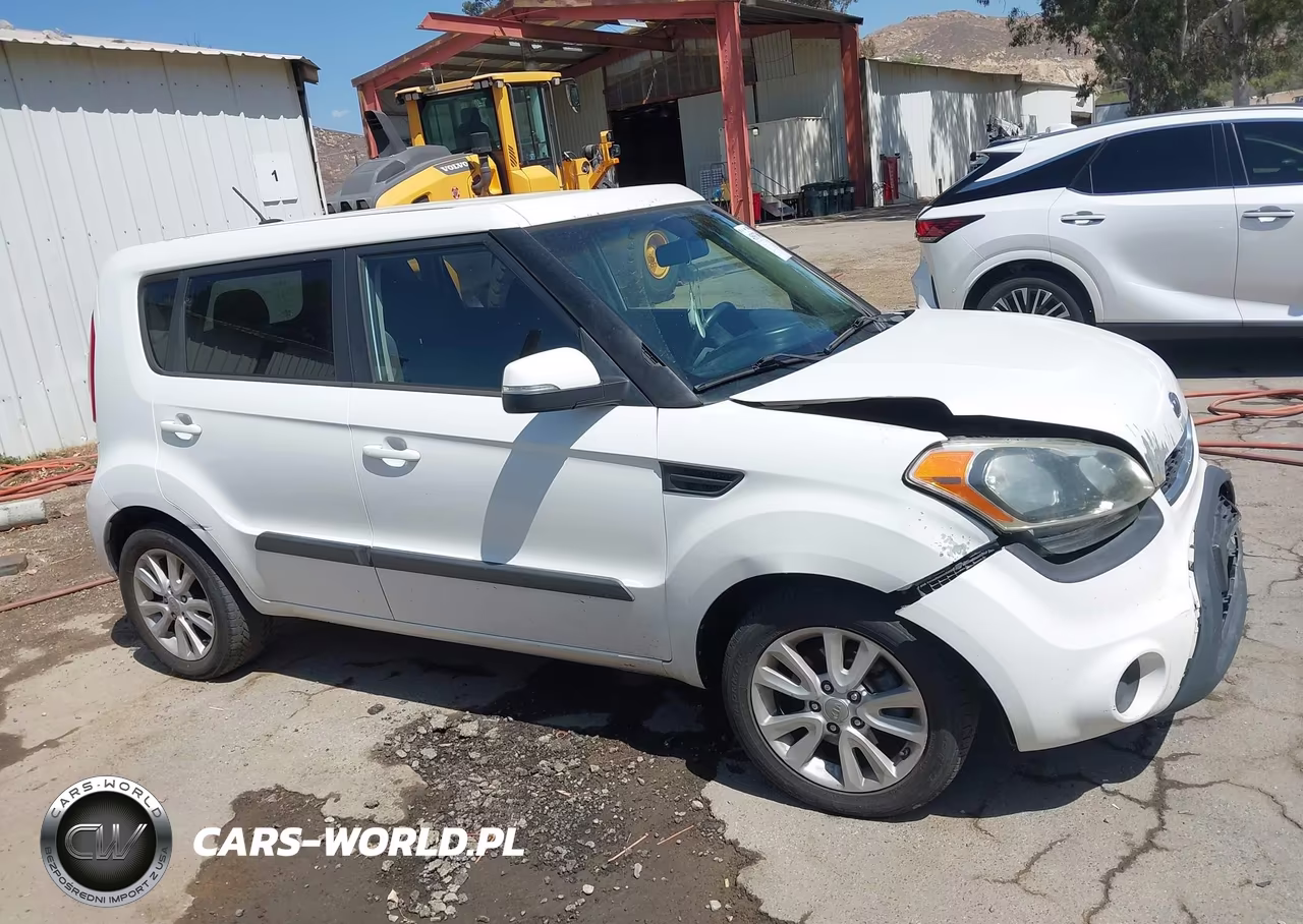 2012 Kia Soul + VIN:KNDJT2A68C7465308 - 13
