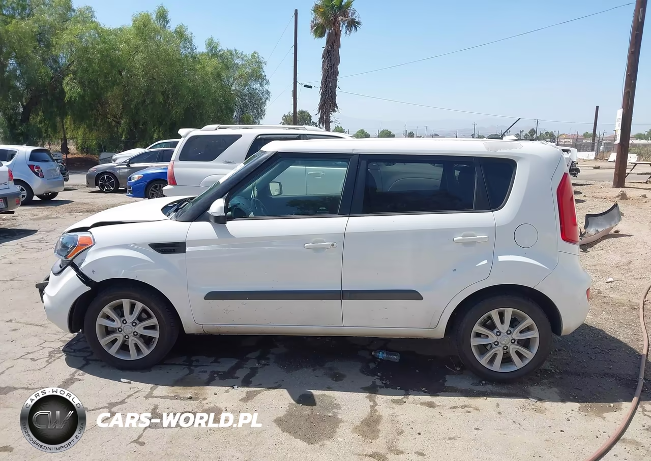 2012 Kia Soul + VIN:KNDJT2A68C7465308 - 14