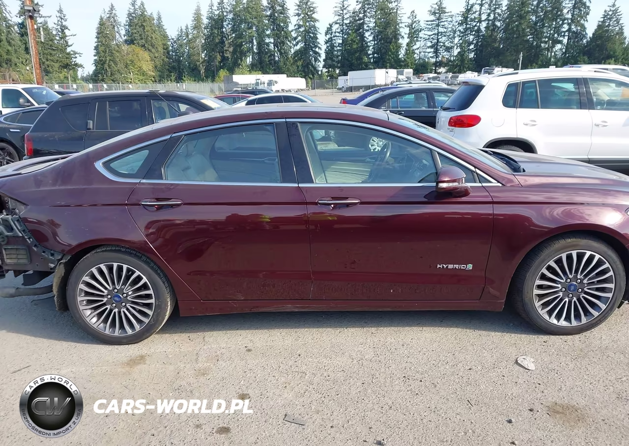2017 Ford Fusion Hybrid Platinum VIN:3FA6P0RU8HR248347 - 14