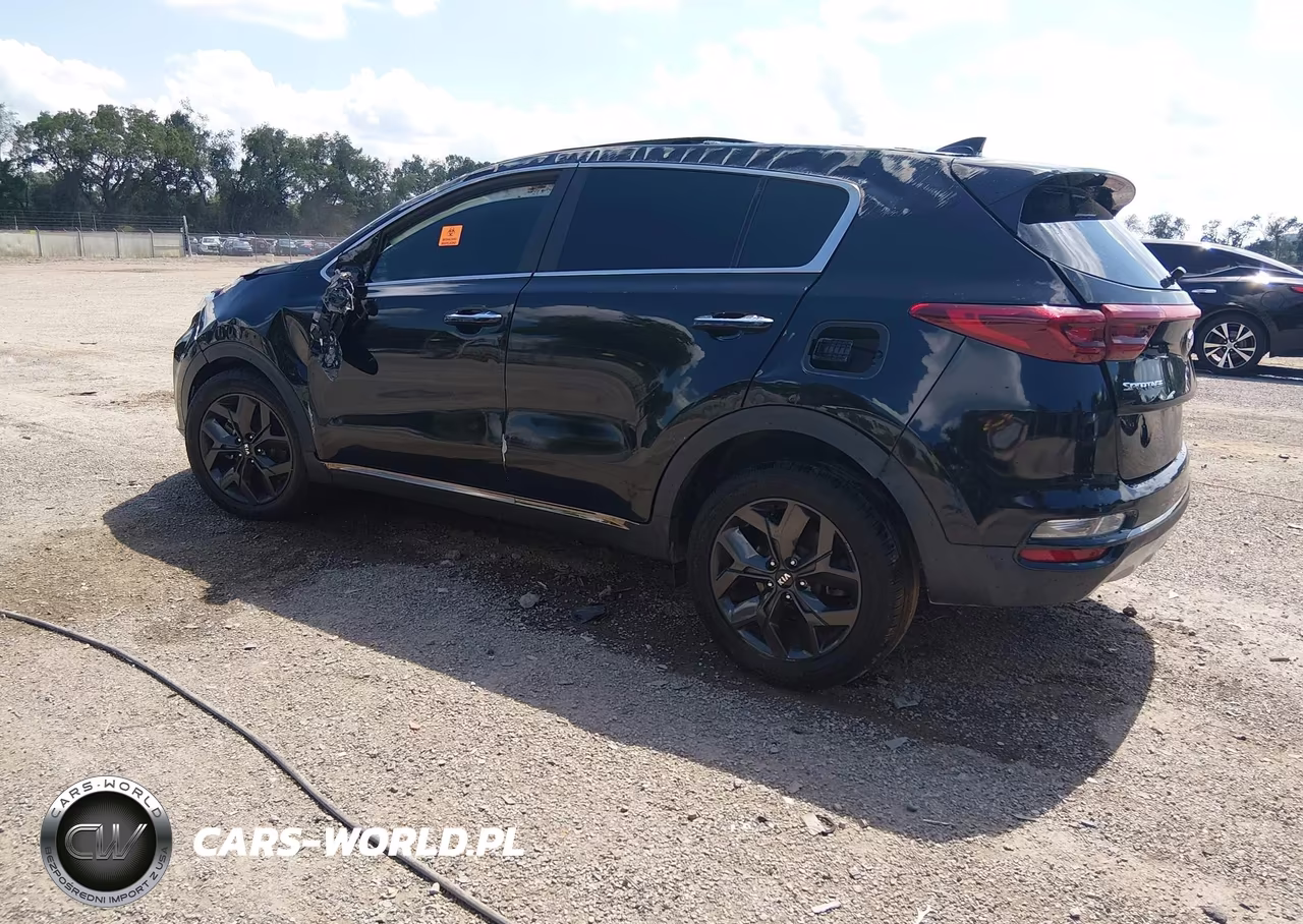 2020 Kia Sportage S VIN:KNDP63AC1L7805234 - 3