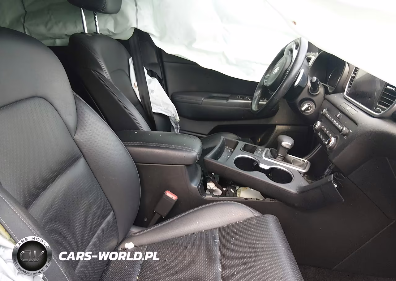 2020 Kia Sportage S VIN:KNDP63AC1L7805234 - 5