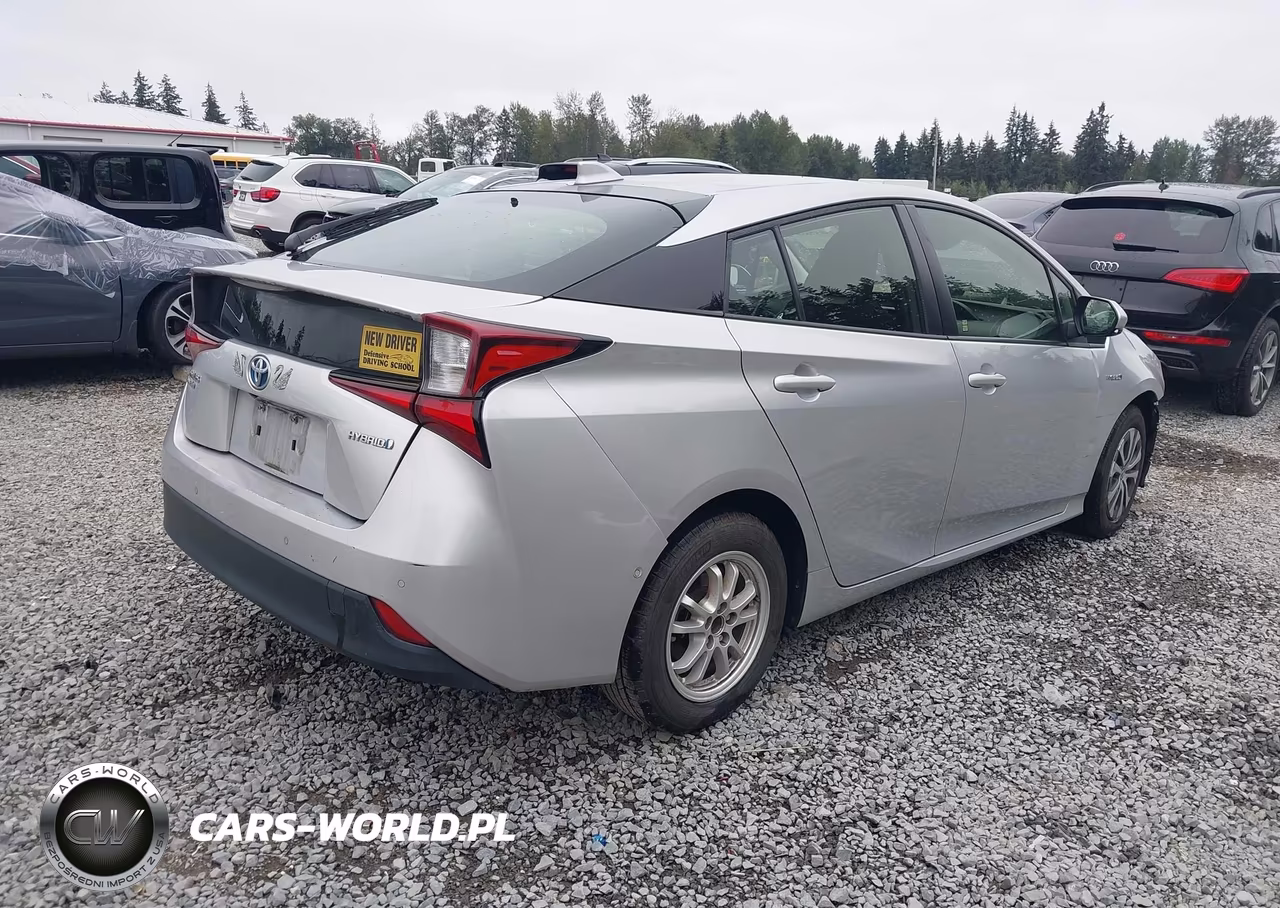 2022 Toyota Prius Le Awd-E VIN:JTDL9MFU8N3031703 - 4