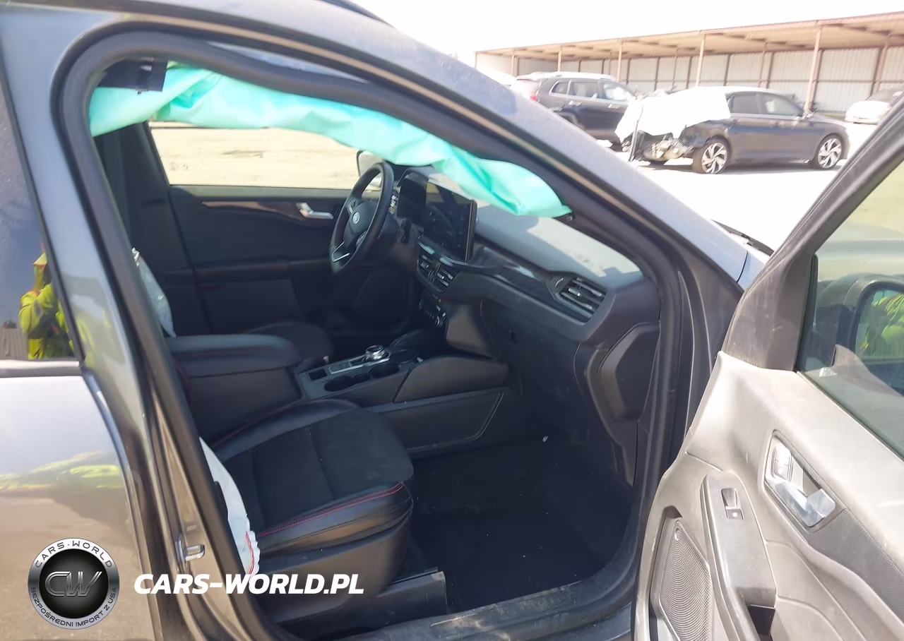 2023 Ford Escape St-Line VIN:1FMCU0MN4PUB44348 - 5