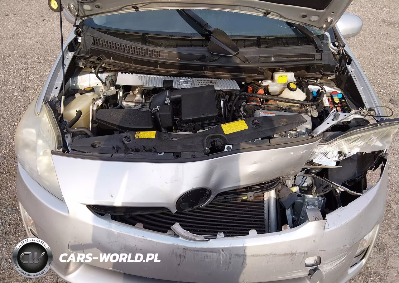 2011 Toyota Prius Two VIN:JTDKN3DU7B1474839 - 10