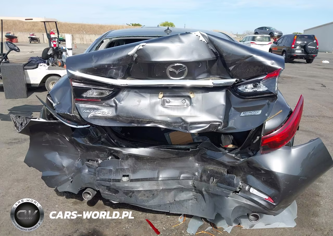 2017 Mazda Mazda6 Touring VIN:JM1GL1V5XH1112956 - 16