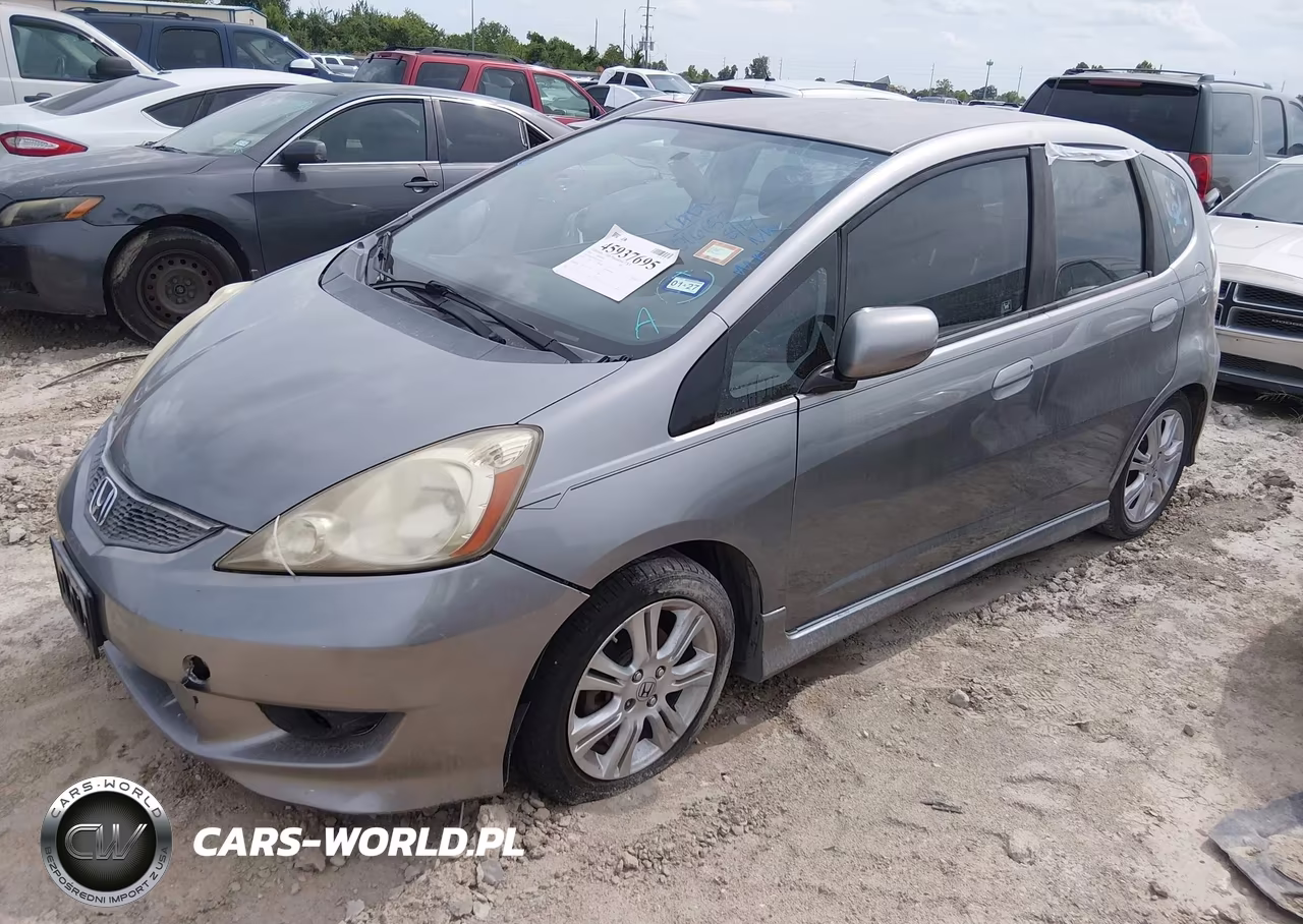 2010 Honda Fit Sport VIN:JHMGE8H4XAS016152 - 2