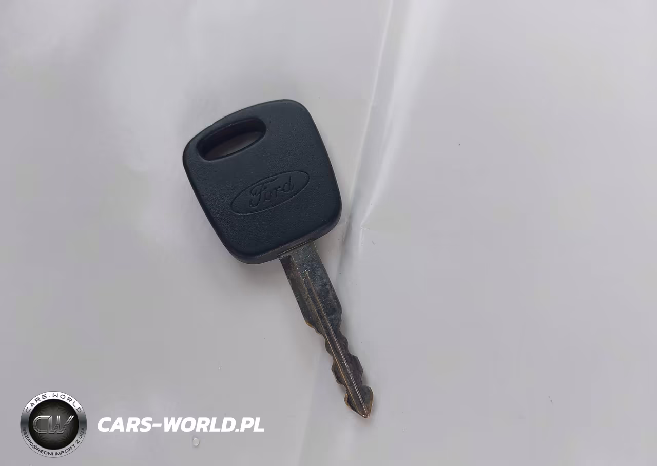 2003 Ford Focus Se VIN:1FAFP34PX3W230702 - 11