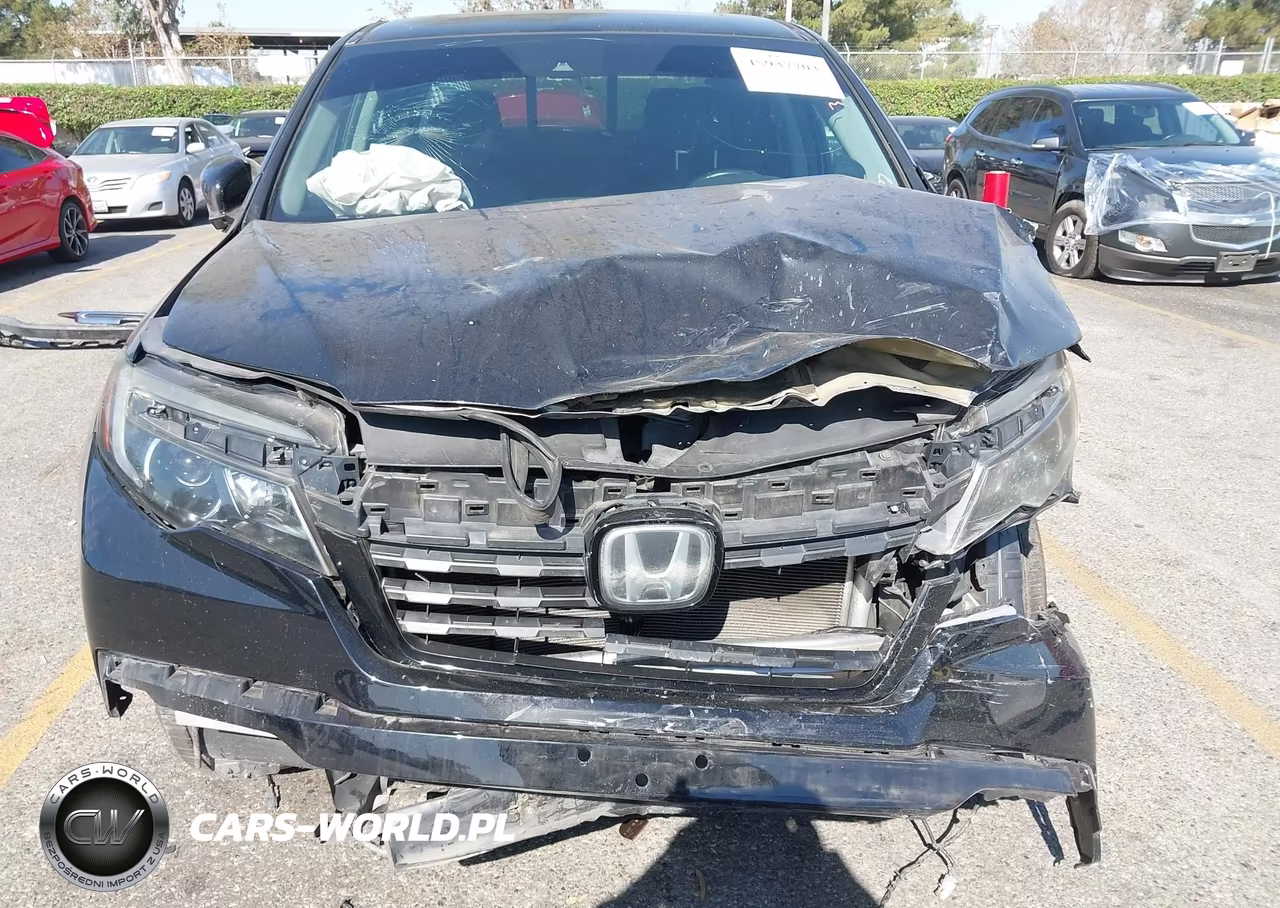 2017 Honda Ridgeline Rtl-E VIN:5FPYK3F70HB002810 - 12