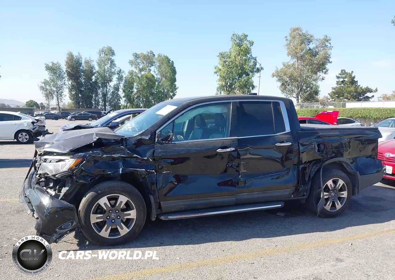 2017 Honda Ridgeline Rtl-E VIN:5FPYK3F70HB002810 - 17