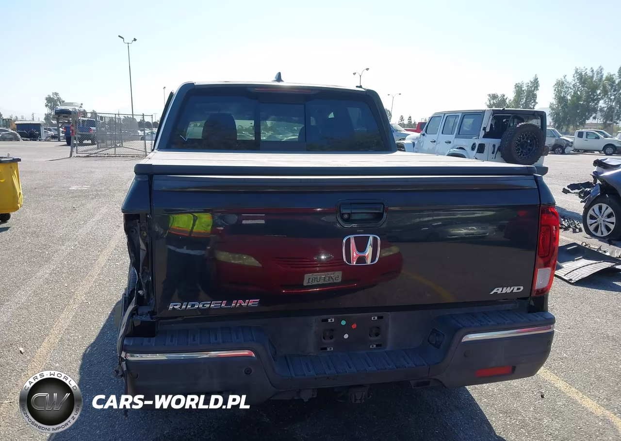 2017 Honda Ridgeline Rtl-E VIN:5FPYK3F70HB002810 - 19