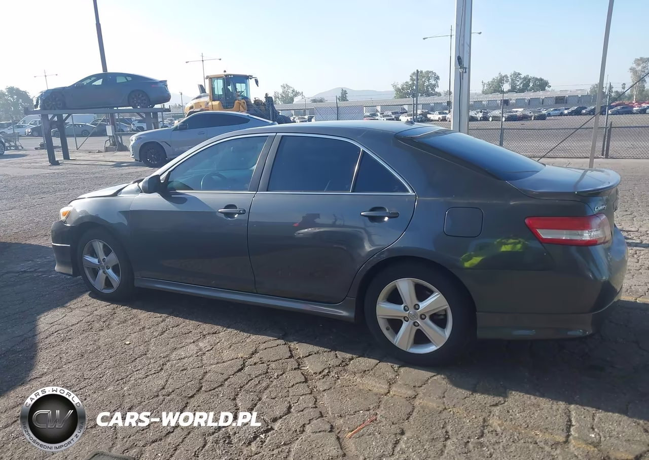 2011 Toyota Camry Se V6 VIN:4T1BK3EKXBU116893 - 14