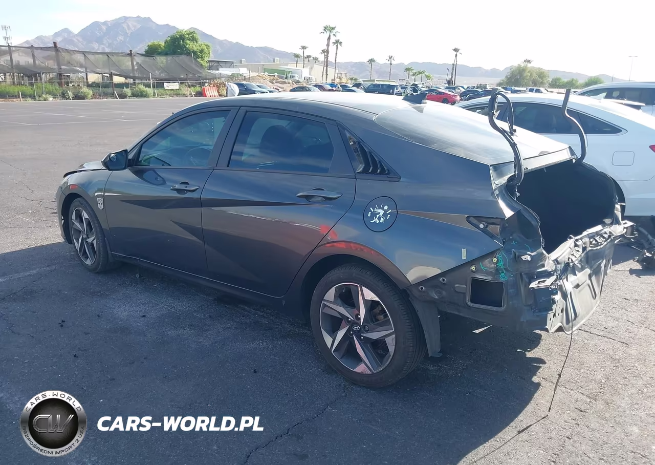 2023 Hyundai Elantra Sel VIN:5NPLS4AG2PH118932 - 3
