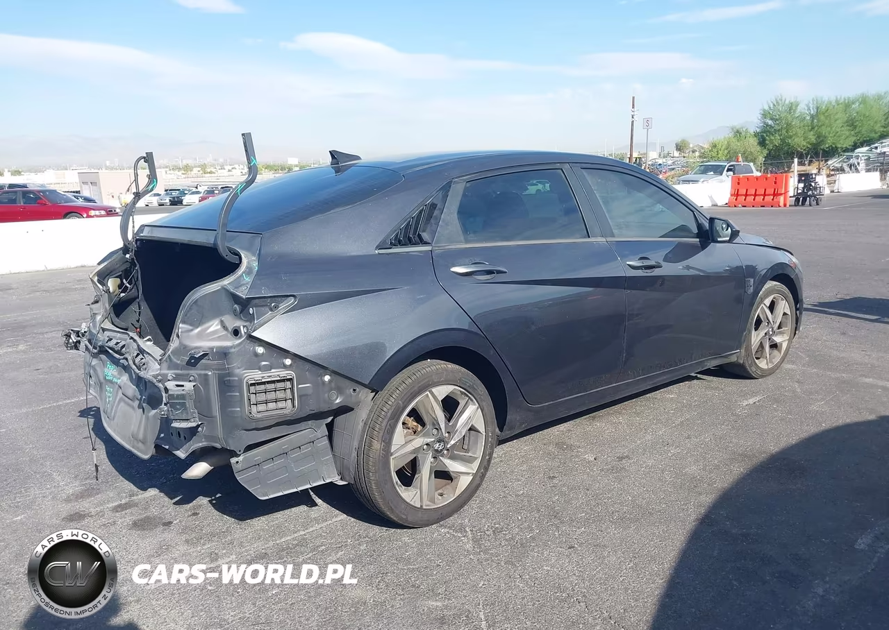 2023 Hyundai Elantra Sel VIN:5NPLS4AG2PH118932 - 4