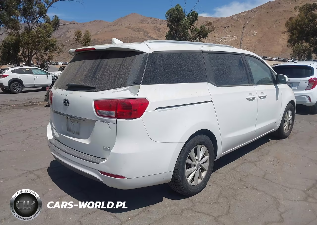 2016 Kia Sedona Lx VIN:KNDMB5C18G6183300 - 4