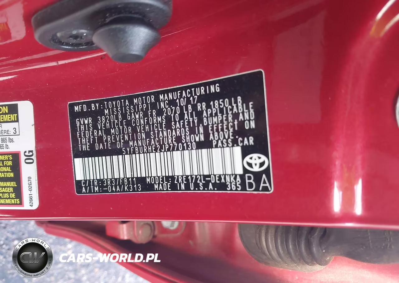 2018 Toyota Corolla Le VIN:5YFBURHE2JP770130 - 9