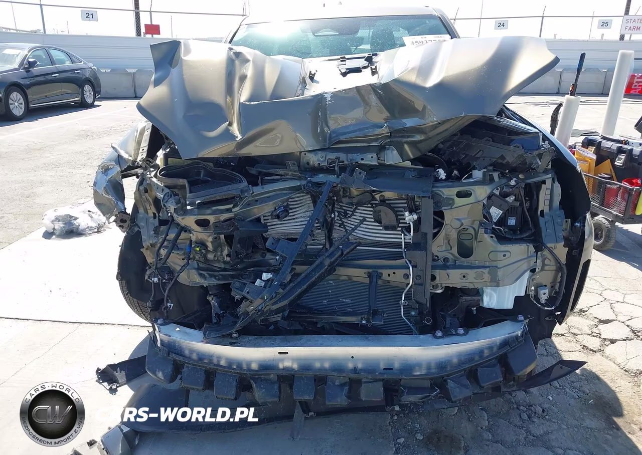 2025 Toyota Tacoma Trd Sport VIN:3TMLB5JN3SM146570 - 15