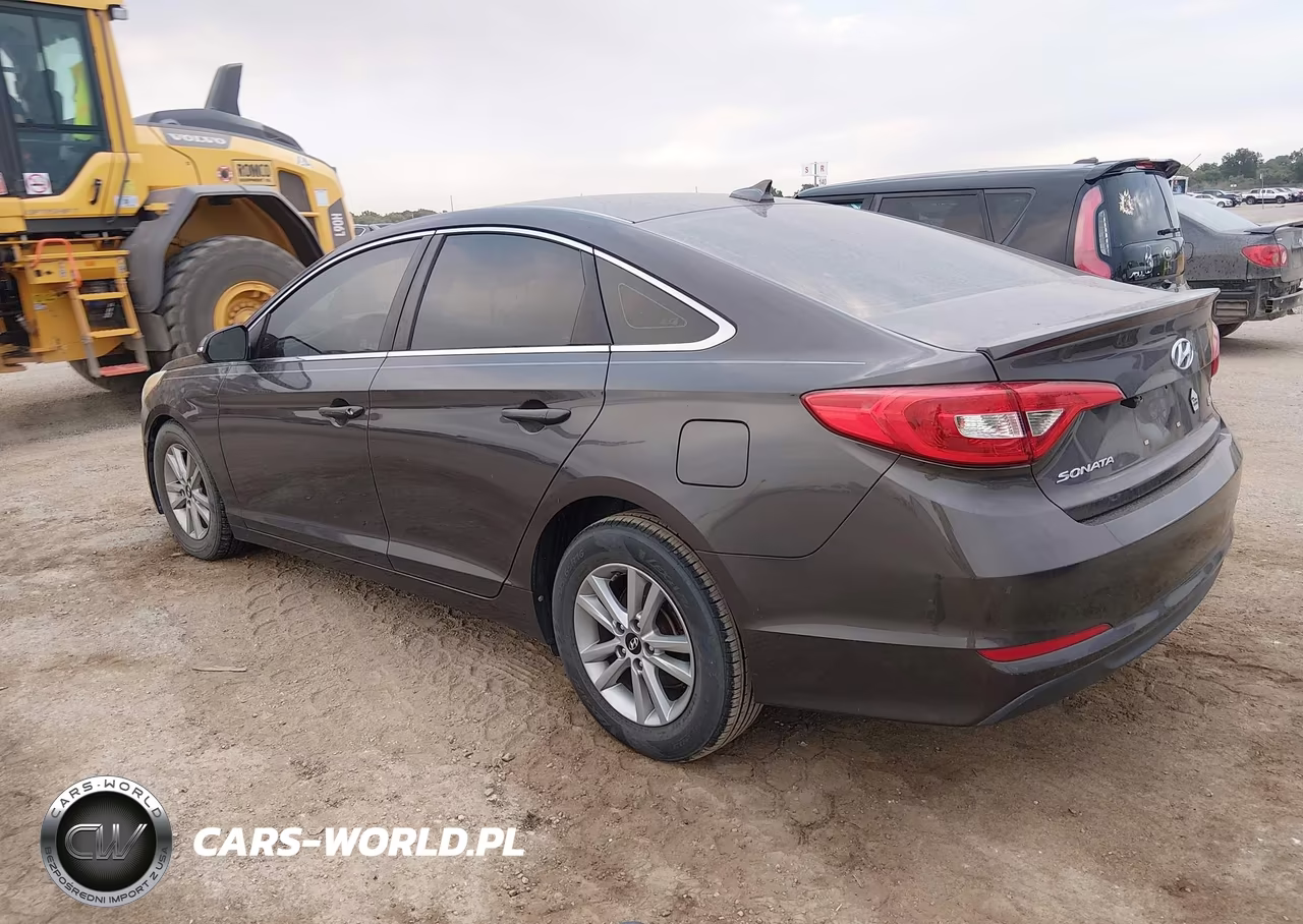 2015 Hyundai Sonata Eco VIN:5NPE24AA0FH148711 - 3
