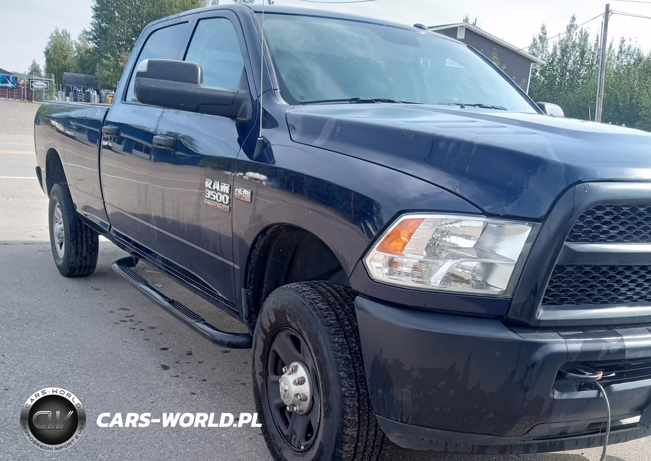 2018 Ram 3500 Tradesman 4X4 8' Box