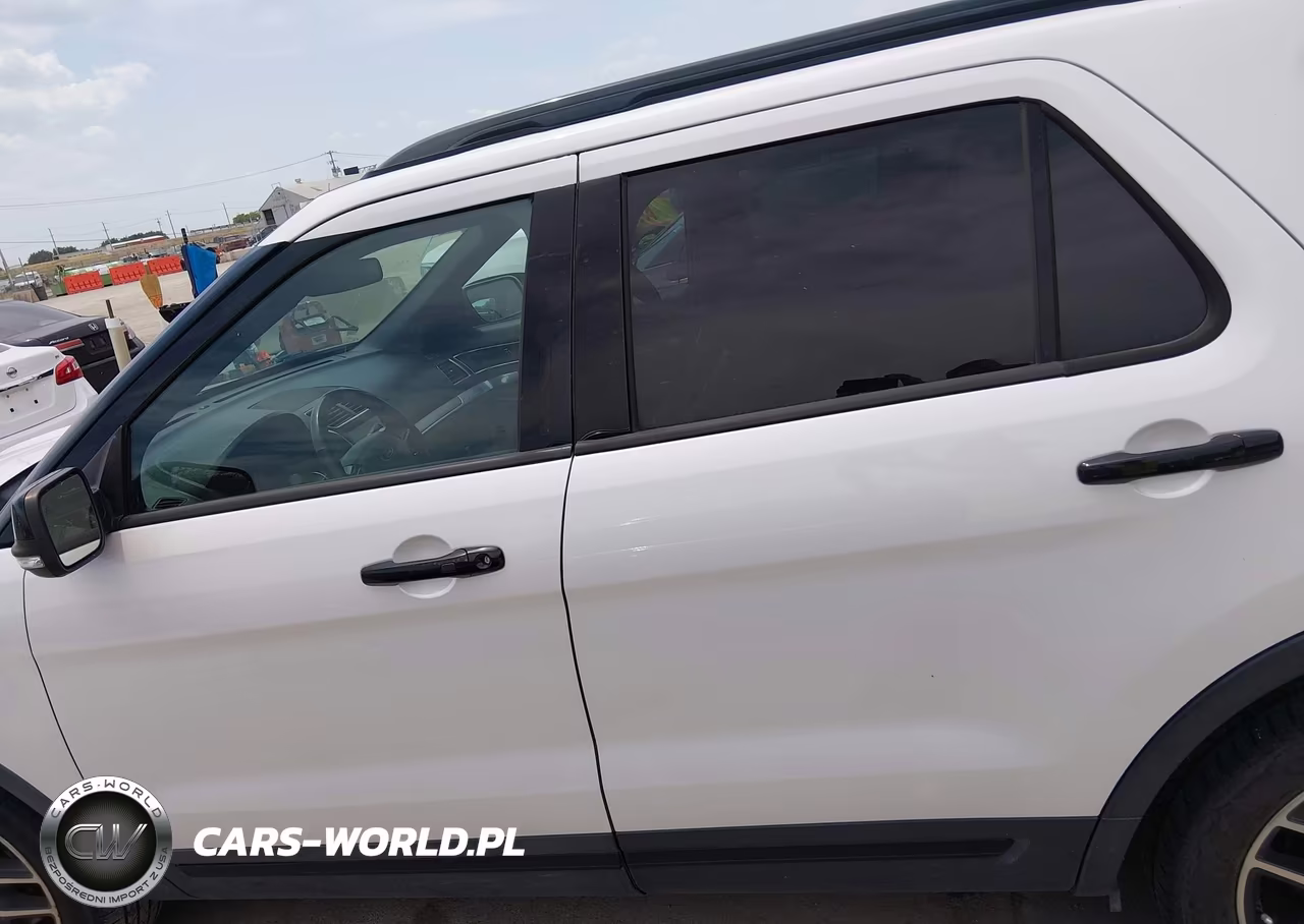 2018 Ford Explorer Sport VIN:1FM5K8GTXJGB96192 - 14