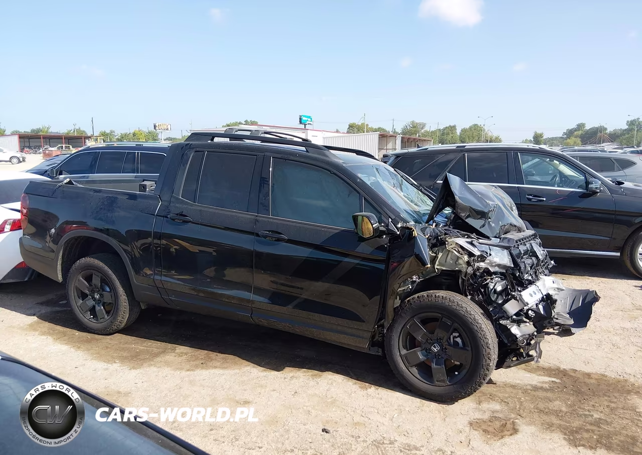 2026 Honda Ridgeline Black Edition VIN:5FPYK3F83TB018470 - 13