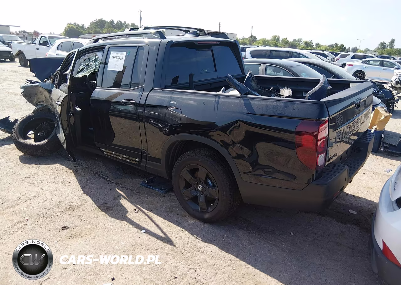 2026 Honda Ridgeline Black Edition VIN:5FPYK3F83TB018470 - 3