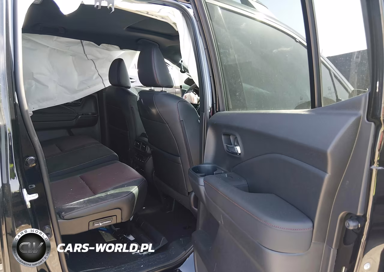 2026 Honda Ridgeline Black Edition VIN:5FPYK3F83TB018470 - 8