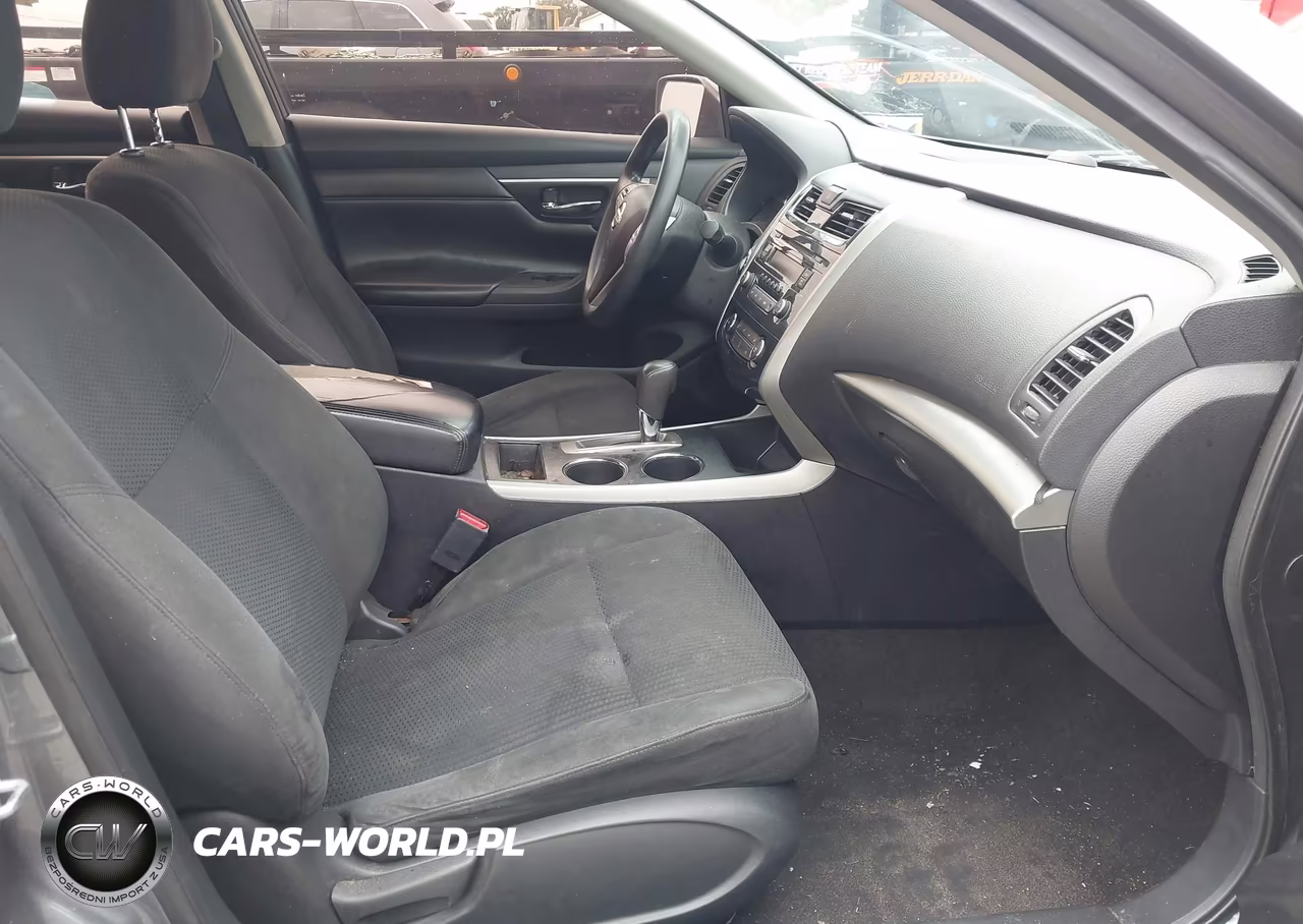 2015 Nissan Altima 2.5 S VIN:1N4AL3AP7FC261731 - 5
