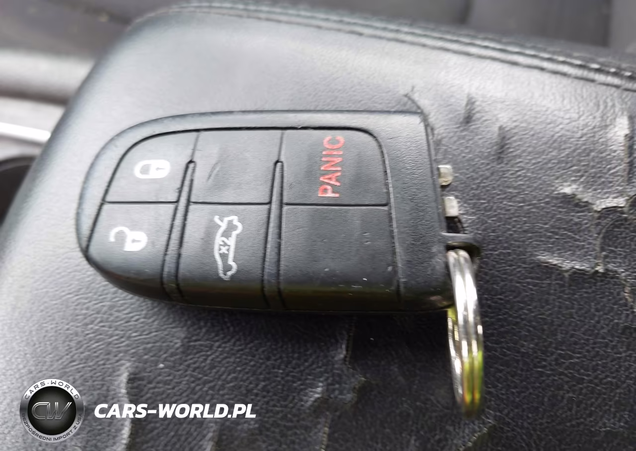 2015 Chrysler 200 Limited VIN:1C3CCCAB1FN657542 - 11